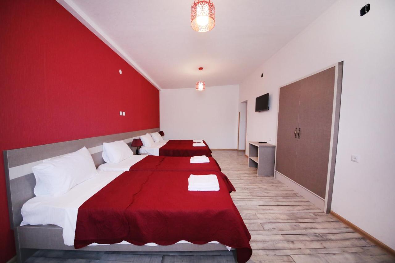 Hotel Tamari Koutaïssi Extérieur photo