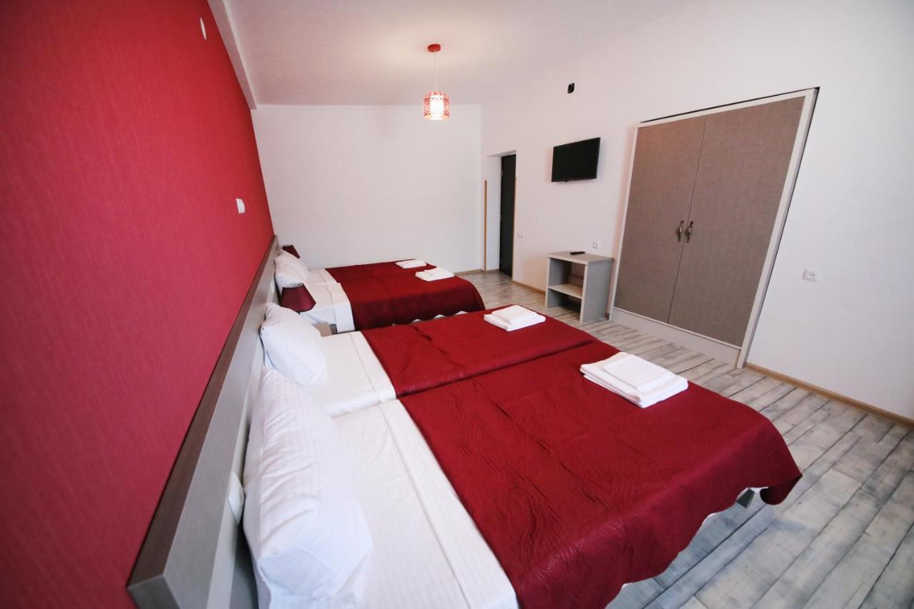 Hotel Tamari Koutaïssi Extérieur photo